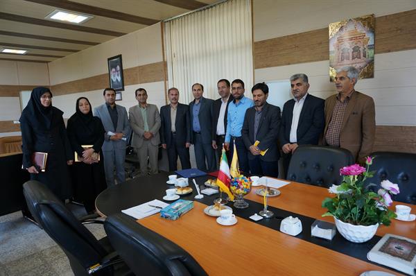 تقدیر مدیر کل ICT استان چهارمحال و بختیاری از عملکرد اداره کل پست استان