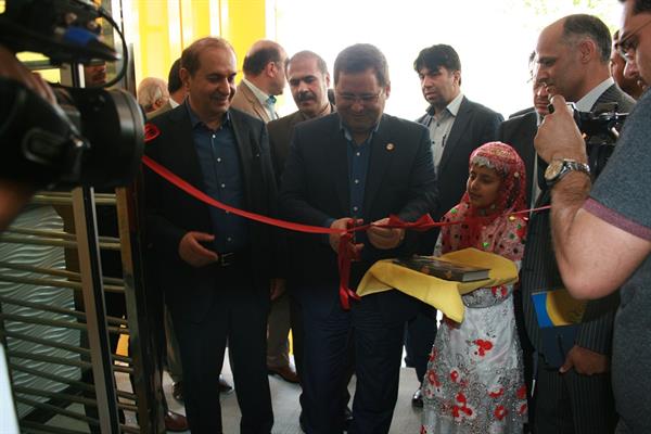 افتتاح طرح ملی سیماک با حضور مهندس مهری مدیر عامل شرکت پست در استان چهارمحال و بختیاری