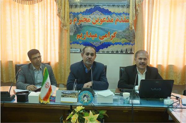 توسعه خدمات الکترونیکی در شهرستان اردل و تامین زیر ساخت های لازم