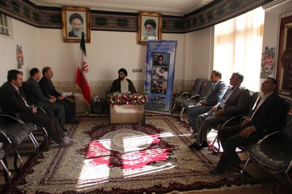دیدارمدیرکل ارتباطات وفناوری اطلاعات چهارمحال وبختیاری با امام جمعه شهرستان بن