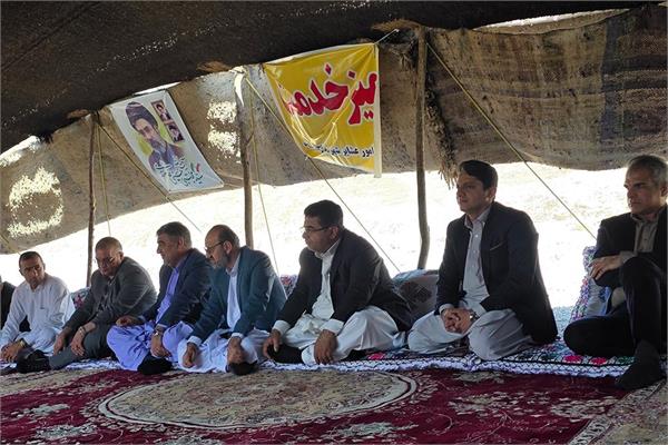 پیگیری میدانی مشکلات ارتباطی روستاهای شهرستان میرجاوه با حضور مسئولان استانی و شهرستانی؛
