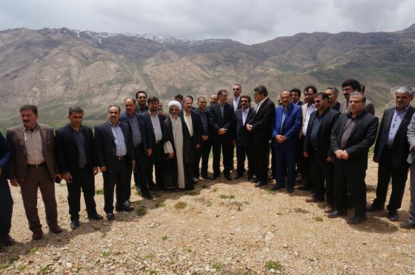 بررسی مشکلات شهرستان کوهرنگ با حضور استاندار و مدیر کل ارتباطات و فناوری اطلاعات استان  چهارمحال و بختیاری