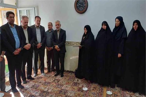 دیدار با شهدا