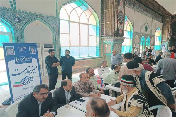 برپایی میزخدمت حوزه ارتباطات و فناوری اطلاعات در نمازجمعه اهواز