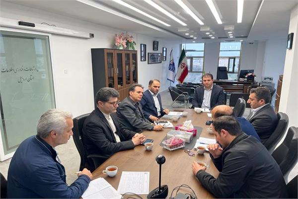 عزم جدی برای اتصال مدارس اردبیل به فیبرنوری
