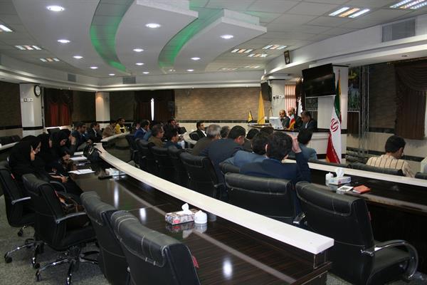 برگزاری کارگاه اموزشی ویژه بنگاه های اقتصادی بخش خصوصی در استان چهارمحال و بختیاری