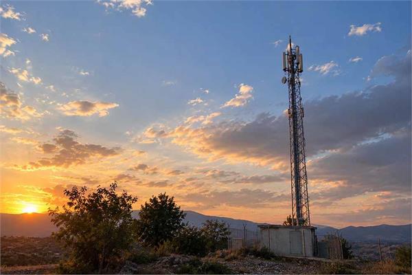 راه اندازی سایت جدید تلفن همراه در روستای کلوچان شهرستان گلپایگان