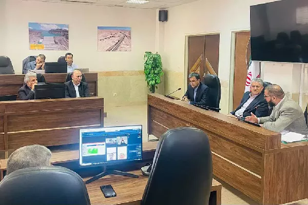 دومین جلسه پیگیری پوشش ارتباطی جاده‌های سیستان و بلوچستان برگزار شد