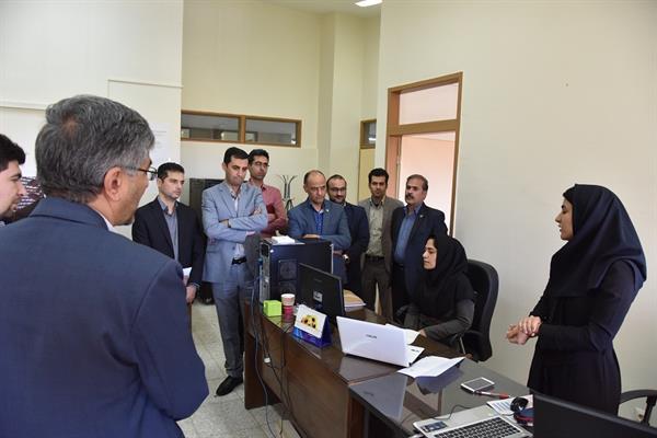بازدید اعضای ستاد اقتصاد مقاومتی استان چهارمحال و بختیاری از مرکز آپا