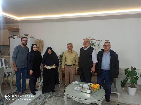 تجلیل از مقام شامخ خانواده معظم شهدا